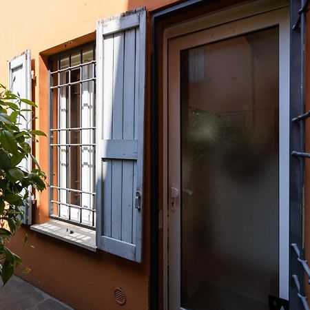 Authentic Bologna Relax: 10 Minutes From The Heart Of Town Apartment Exterior photo