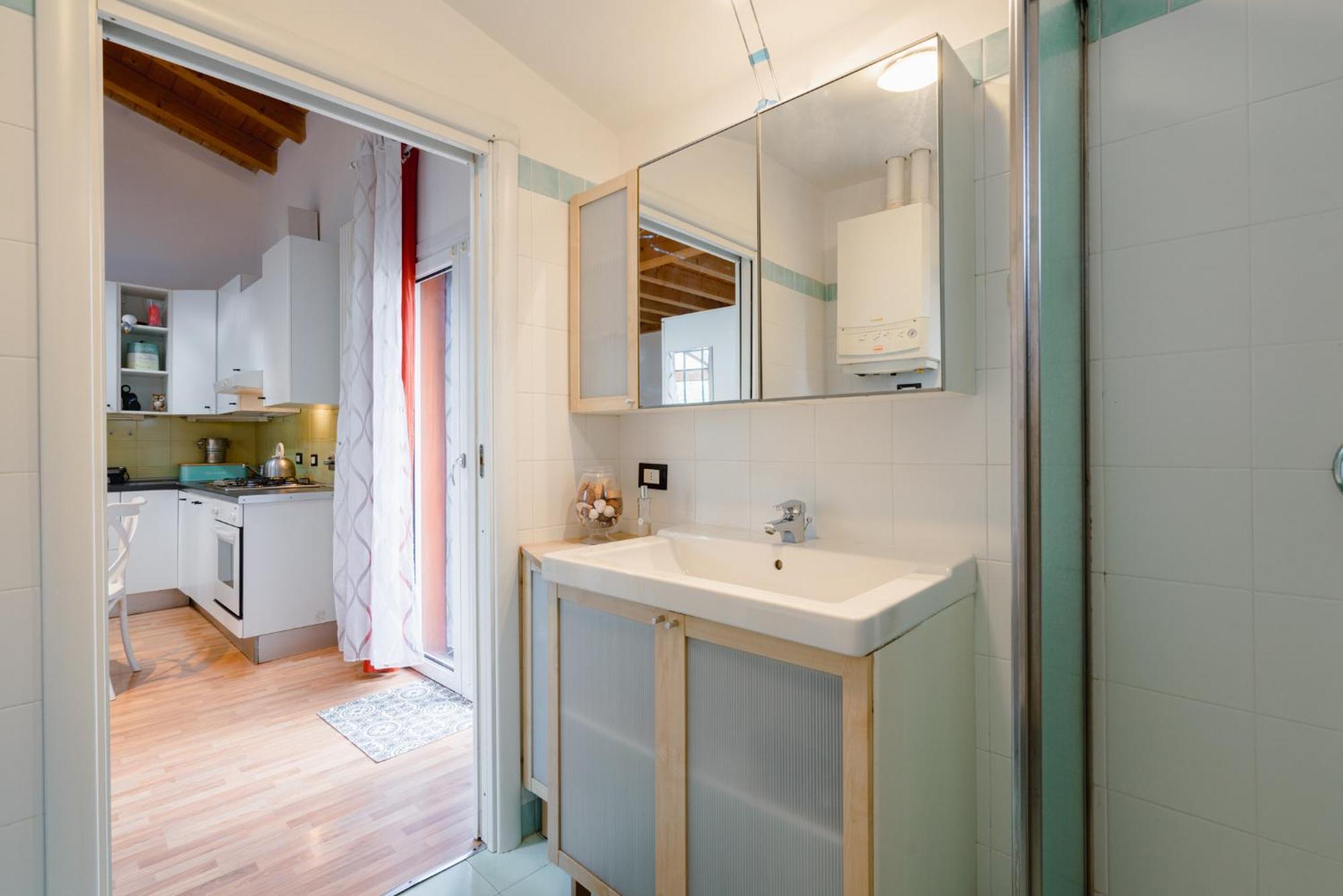 Authentic Bologna Relax: 10 Minutes From The Heart Of Town Apartment Exterior photo
