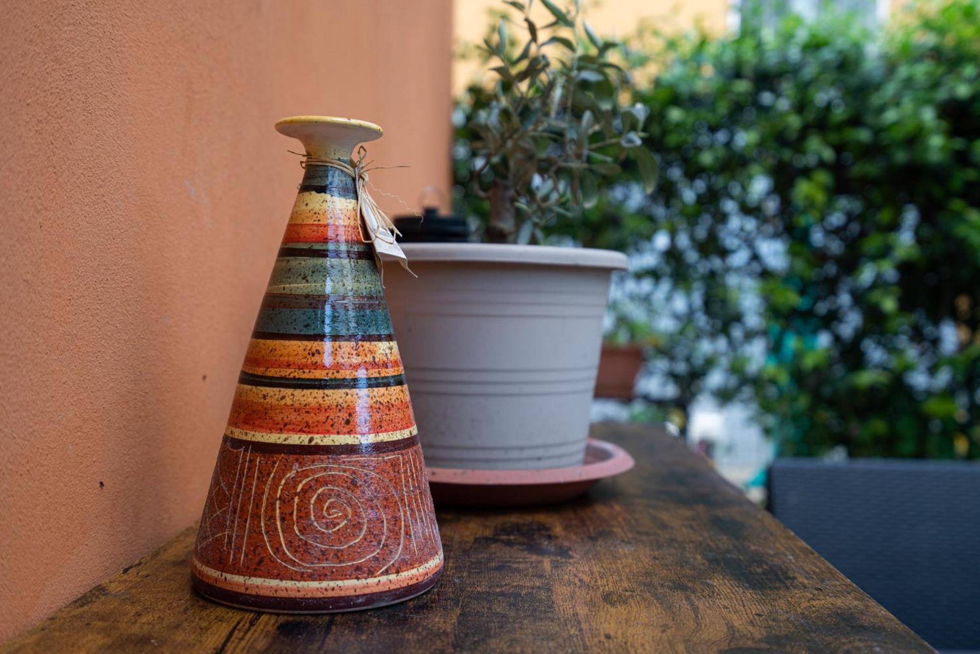 Authentic Bologna Relax: 10 Minutes From The Heart Of Town Apartment Exterior photo