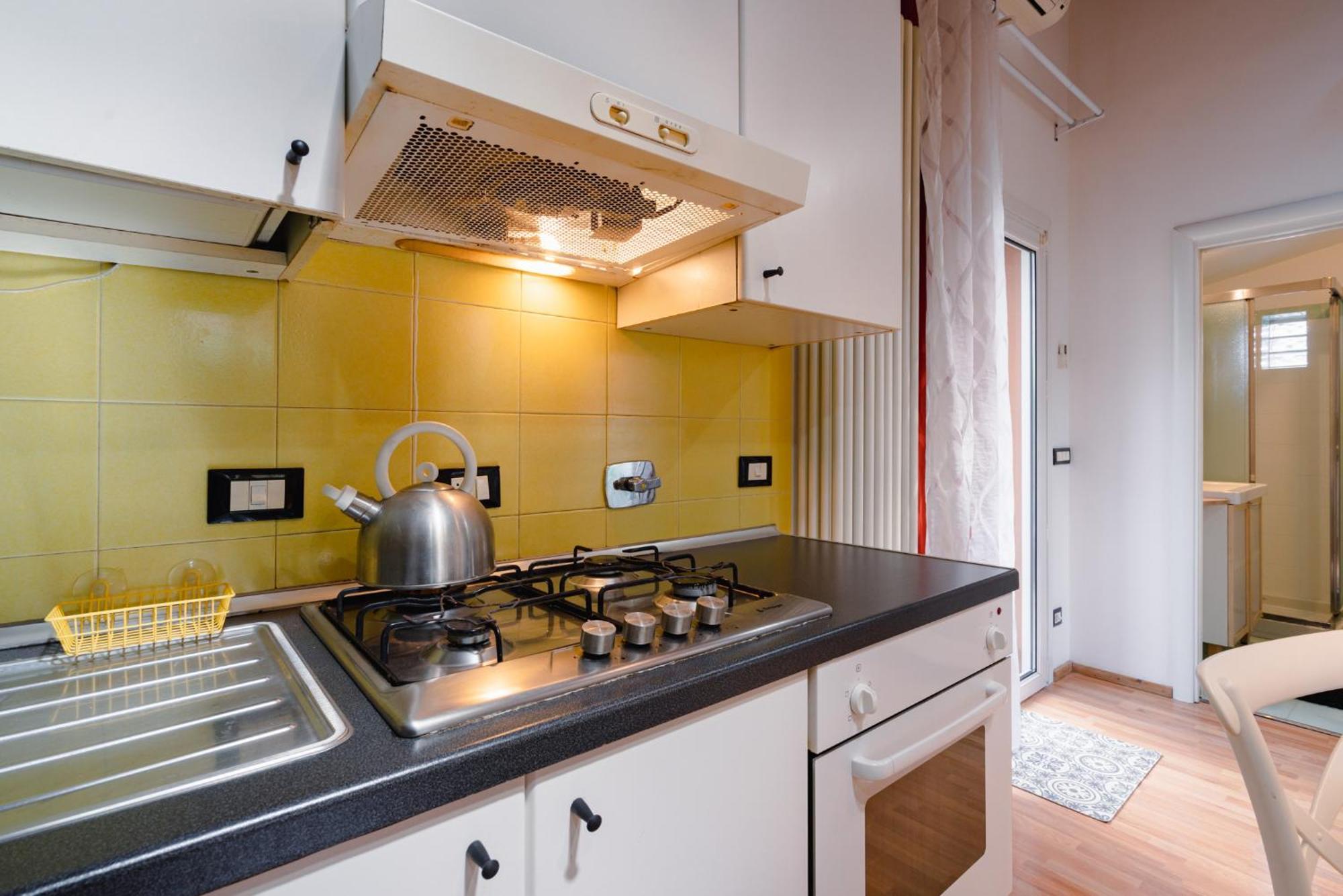 Authentic Bologna Relax: 10 Minutes From The Heart Of Town Apartment Exterior photo