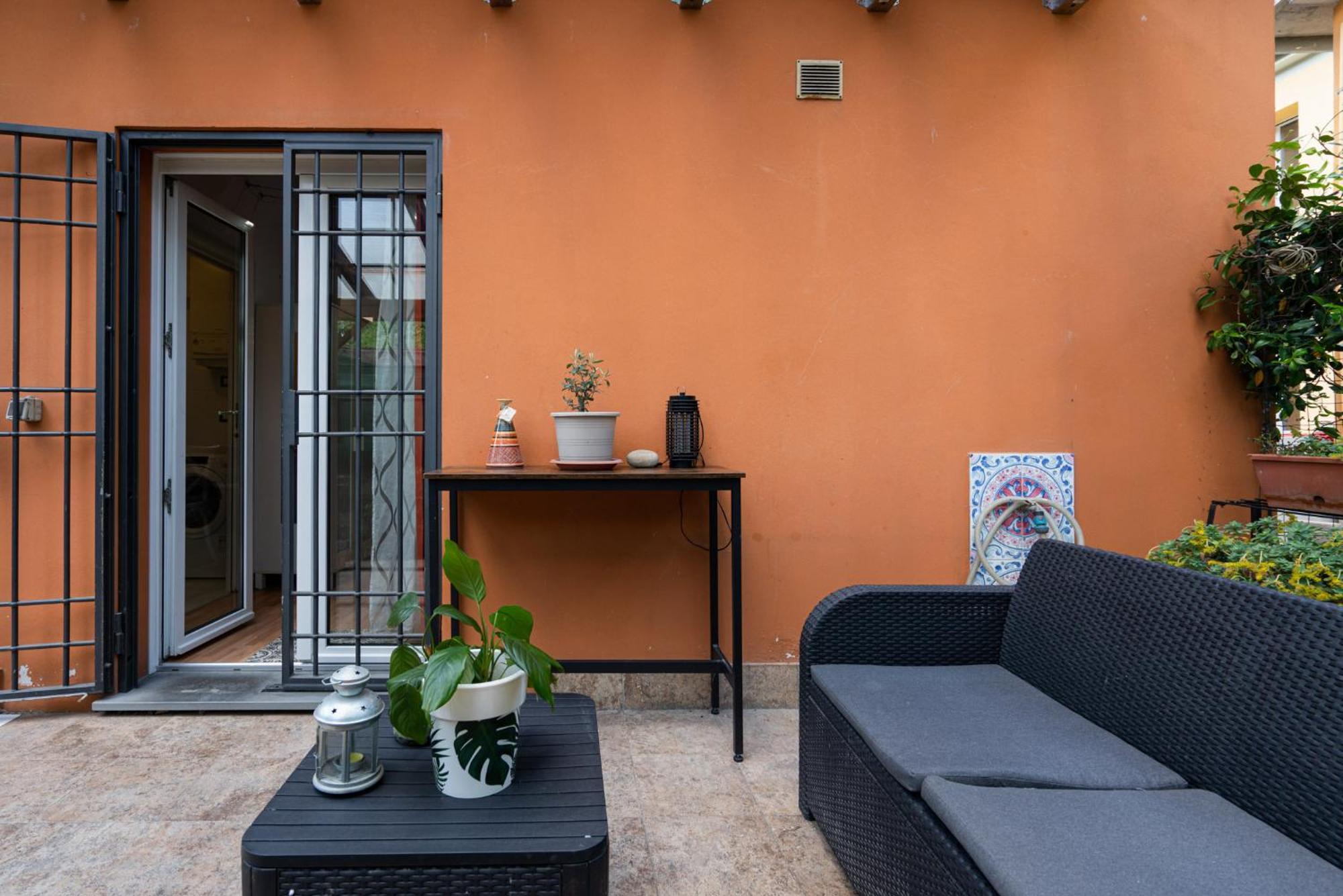 Authentic Bologna Relax: 10 Minutes From The Heart Of Town Apartment Exterior photo